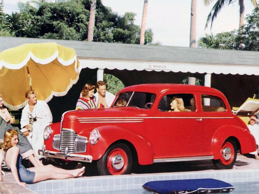  Studebaker Champion DeLuxe Club Sedan 1939 года  (фото 1 из 1)